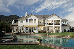 Certified Luxury Home Marketing Specialist® (CLHMS)